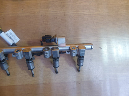 ✅2016 KIA NIRO 2 EV S-A 1.6P FUEL INJECTION RAIL 35340-03HC0 + WARRANTY A164