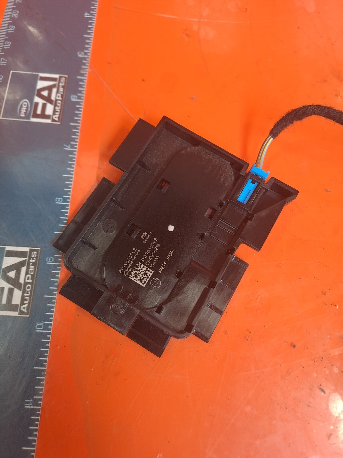 ✅VOLKSWAGEN GOLF MK8 REAR SEAT OCCUPANCY SENSOR 8Y0963554B 5H0971385F Warranty