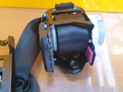 ✅2018 AUDI A1 8X 1.4TFSI FRONT RIGHT DRIVER SIDE SEAT BELT 8X4857706B + WARRANTY