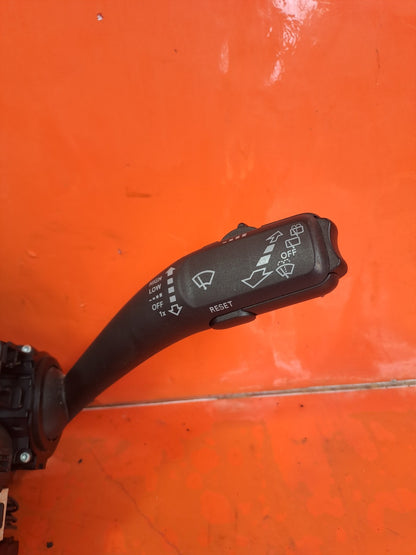 ✅Audi Q5 S Line 2012 2.0 Diesel INDICATOR WIPER STALK 8K0953568F 8K0953502BJ