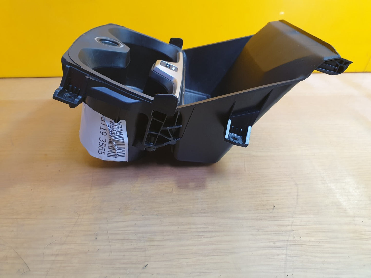 ✅2023 BMW 1 SERIES SPORT 1.5D CENTRE CONSOLE CUP HOLDER 5A37574 + WARRANTY A119