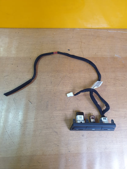 2023 HYUNDAI I20 MK3 N LINE 1.0P AUX USB PORT CHARGE SOCKET UNIT 96125Q0120 A189