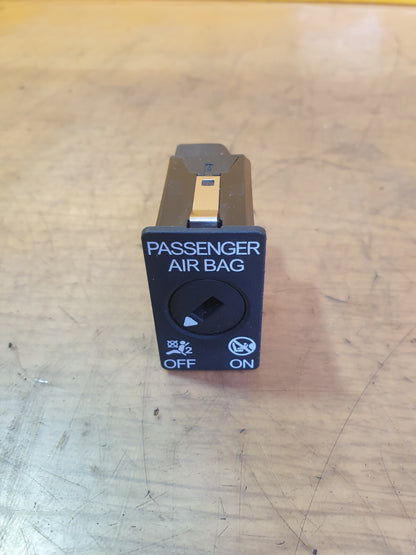 ✅VW GOLF MK8 1.5 PETROL 2022 PASSENGER AIRBAG SWITCH & KEY Warranty A191