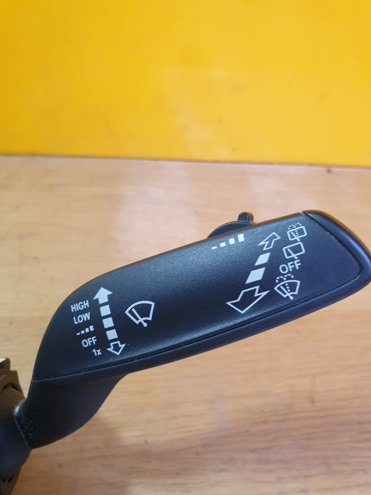 ✅AUDI A3 E-TRON 1.4 PETROL 2015 WIPER INDICATOR COMBINATION SWITCH STALK A204