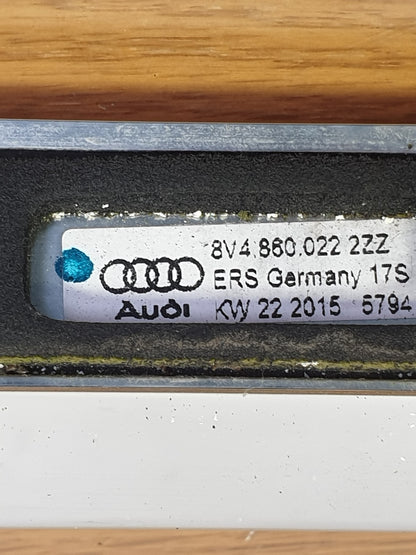 ✅AUDI A3 E-TRON 1.4 PETROL 2015 RIGHT CHROME ROOF RAIL 8V4860022 2ZZ Warranty