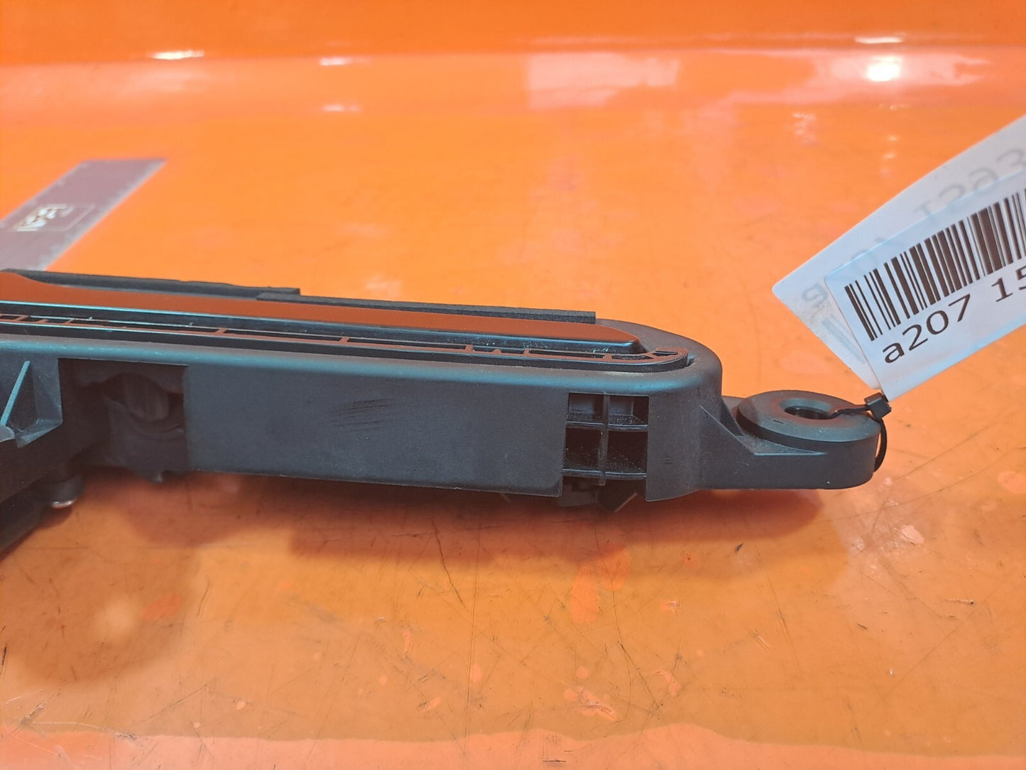 2024 TESLA MODEL 3 LONG FRONT RIGHT EXTERIOR DOOR HANDLE 1780885-00-A A207