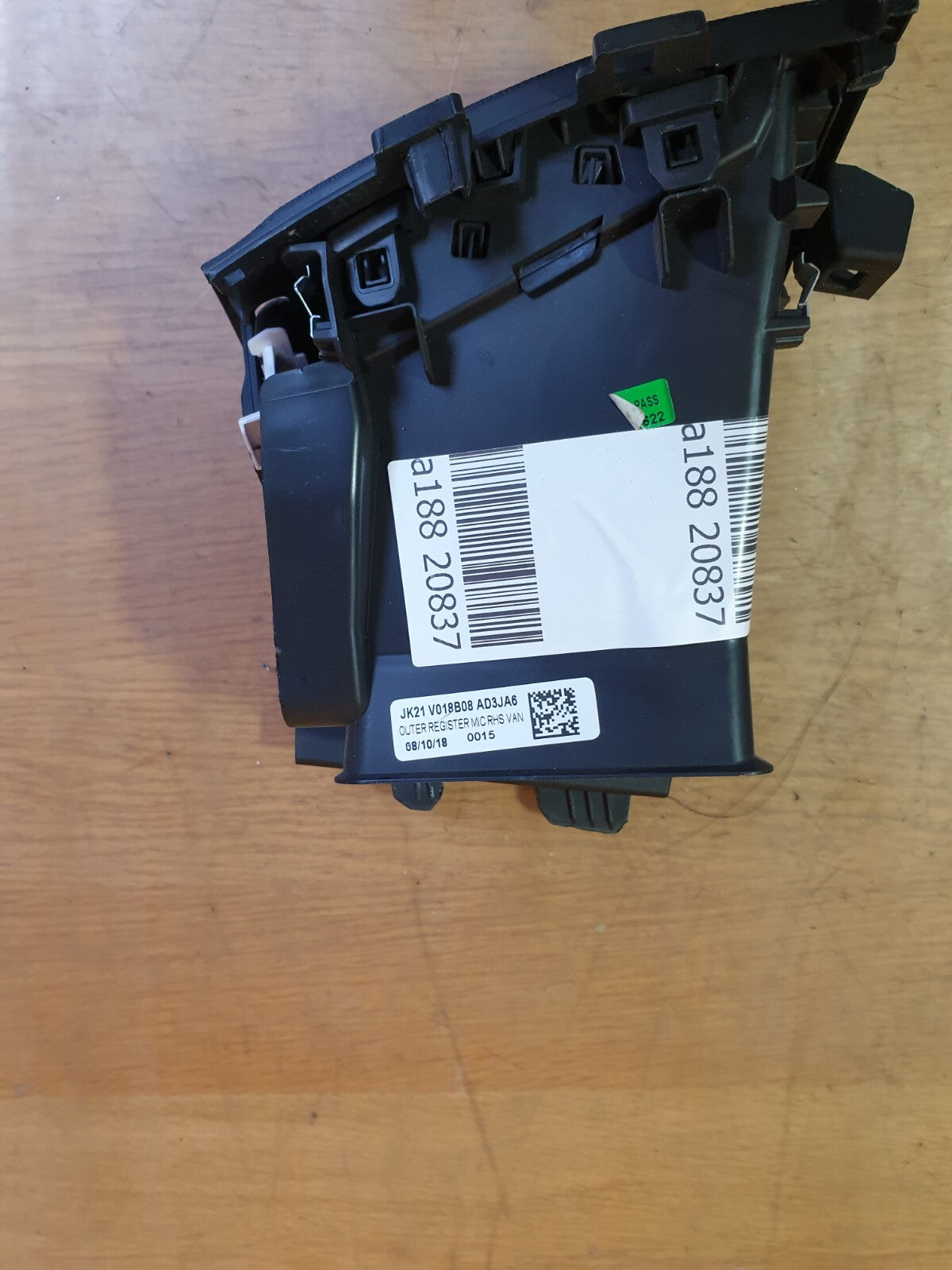 Ford Transit Custom 2.0 Diesel 2018 Right Heater Air Vent JK21-V018B08-AD3JA6