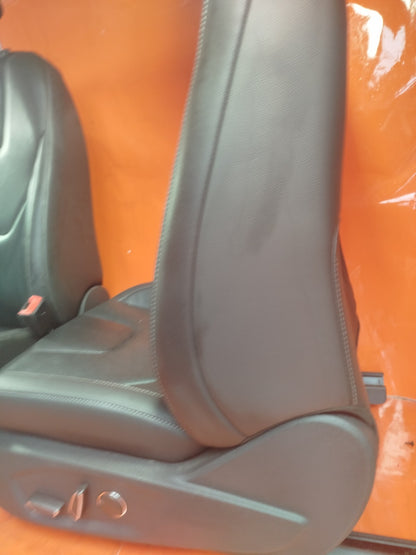 ✅Ford Mondeo Titanium 2.0 Diesel 2016 FRONT SEATS Warranty A273