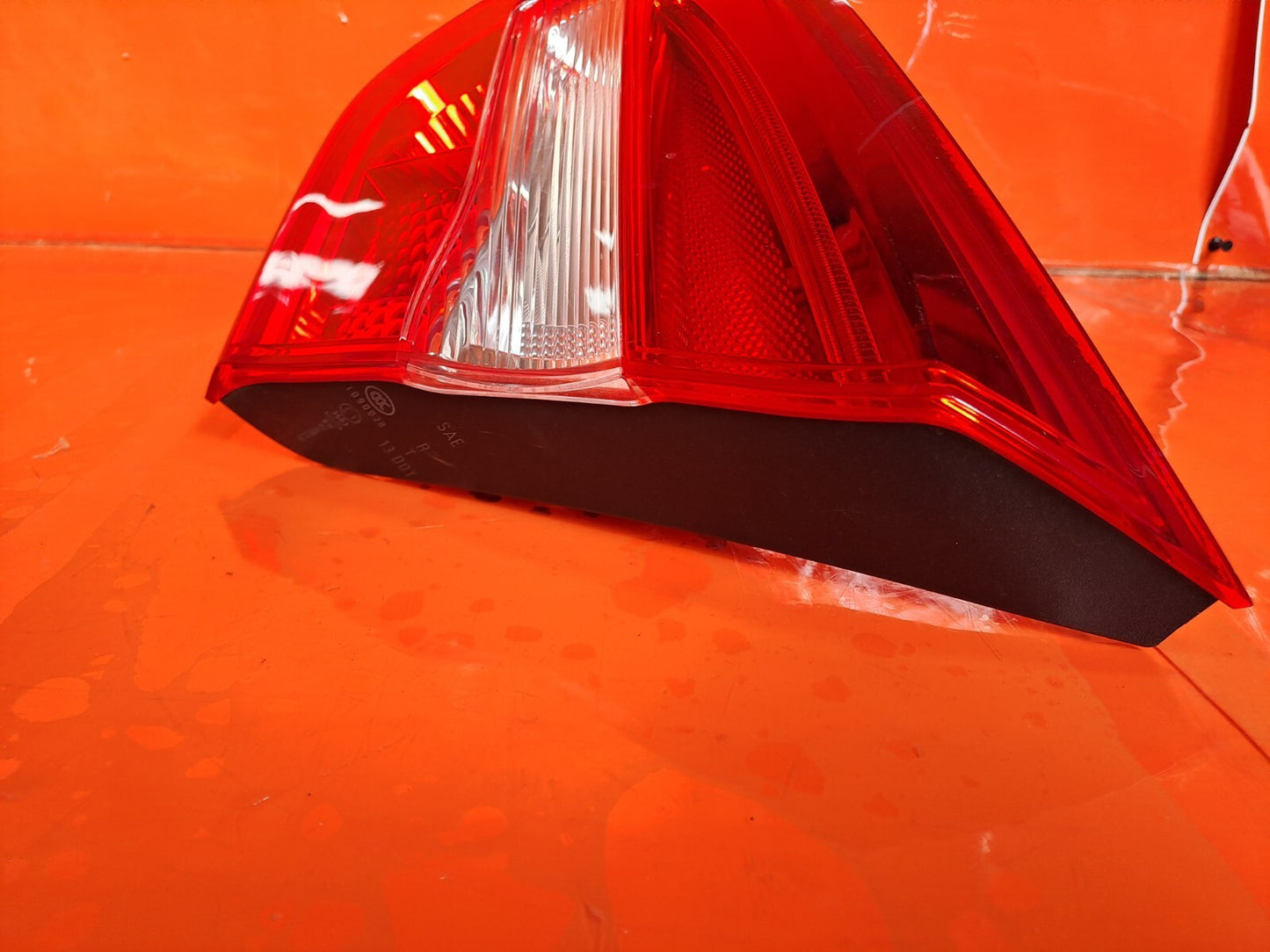✅Mercedes GLA 2016 2.1 REAR RIGHT INNER TAIL LIGHT A1569060458 Warranty A014