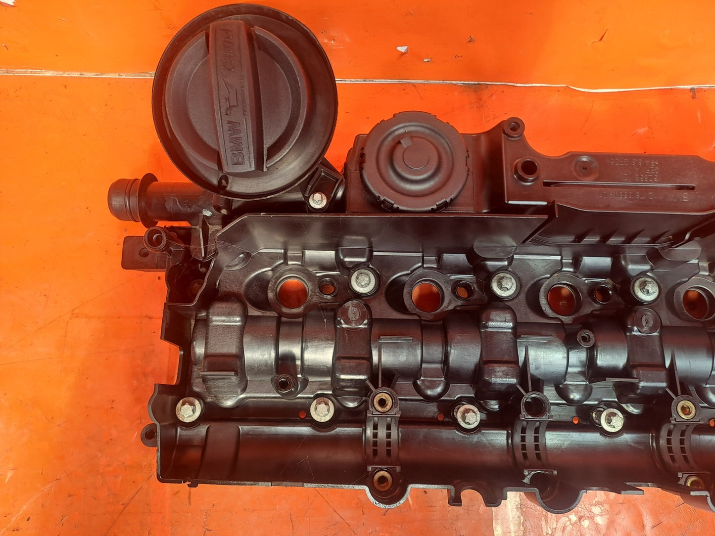 ✅BMW F20 116D URBAN 2.0 DIESEL 2012 N47D20K1 ROCKER VALVE COVER 7810584-08 A270