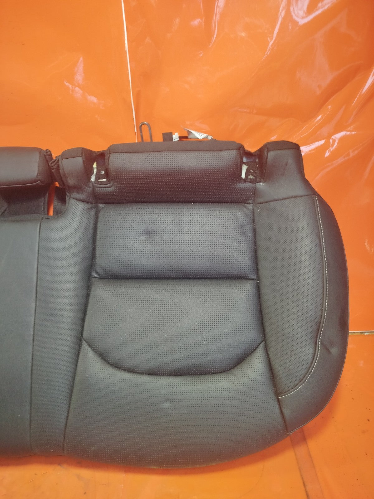 ✅Kia Xceed 4 Isg 1.5 Petrol 2021 REAR LEATHER SEAT BASE 3457581 Warranty A228