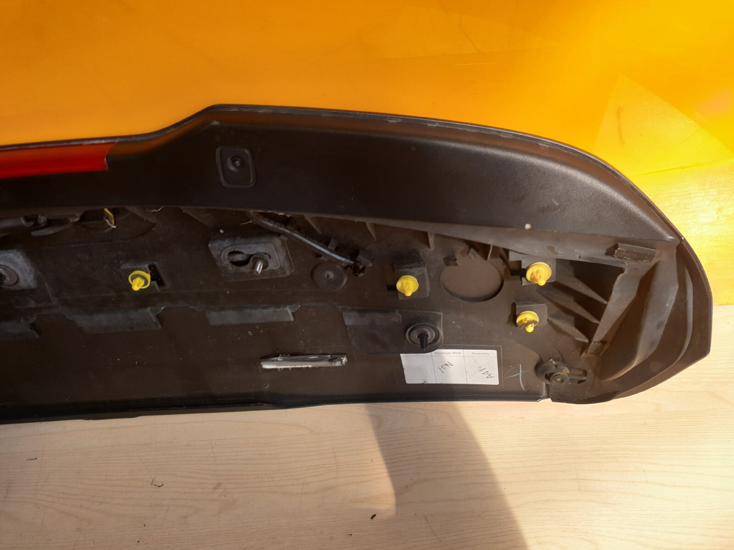 2013 VOLVO V40 TAILGATE SPOILER 31253973-01 X00