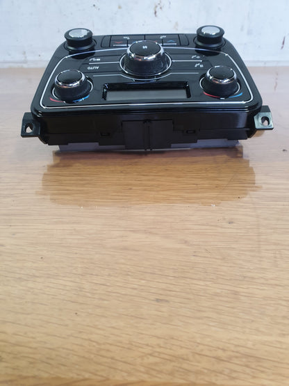 ✅JAGUAR F-PACE X761 3.0 PETROL 2017 REAR A/C AIR CON HEATER CONTROL PANEL A196