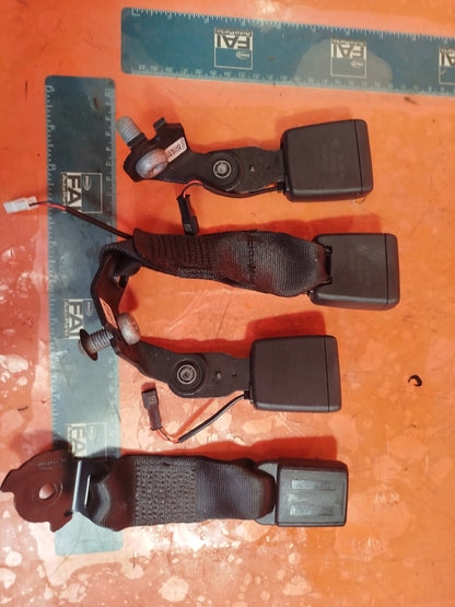 ✅2023 BMW 2 SERIES M SPORT F44 SEAT BELT BUCKLES 7456284 7456285 + WARRANTY A293