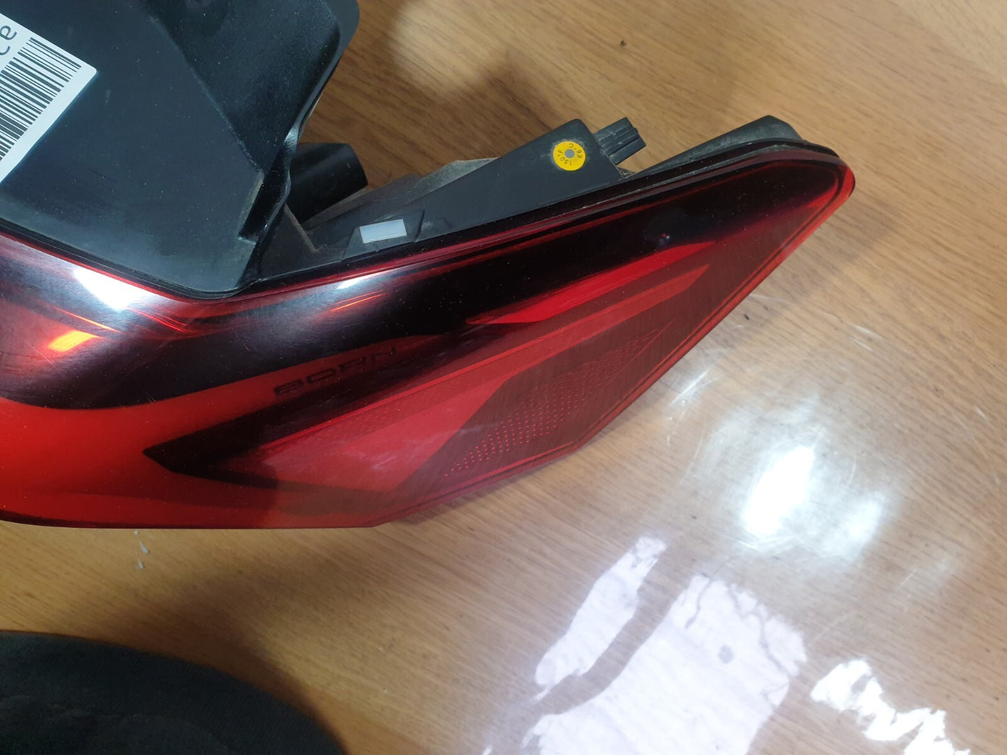 CUPRA BORN V2 Ev 2023 REAR RIGHT TAIL LIGHT 10E945096A Warranty A209