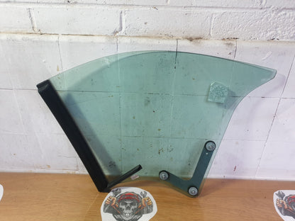 AUDI A5 CABRIO S LINE 2.0 DIESEL 2012 REAR RIGHT WINDOW GLASS 8P7845458 Warranty