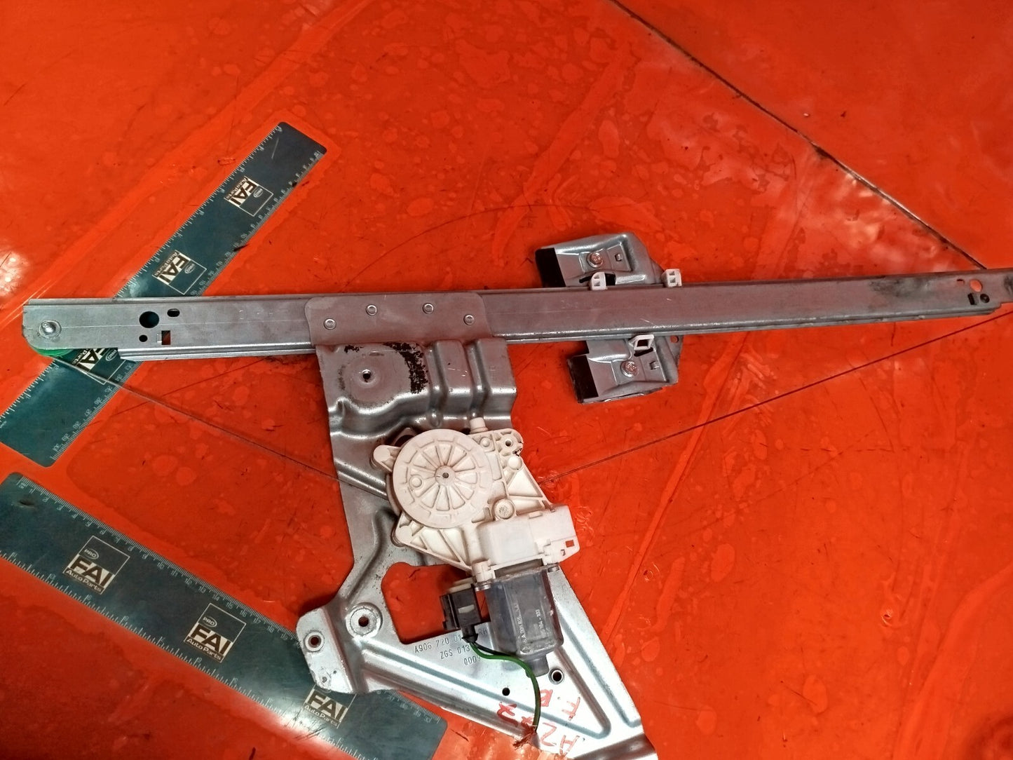 ✅VW CRAFTER CR35 2.0 DIESEL 2017 FRONT RIGHT WINDOW REGULATOR A9067200146 A277