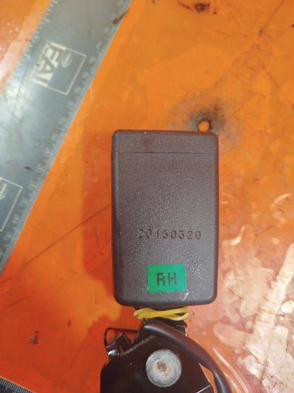 ✅Ssangyong Tivoli Ex 1.6 Diesel 2017 REAR SEAT BELTS BUCKLE Warranty A230