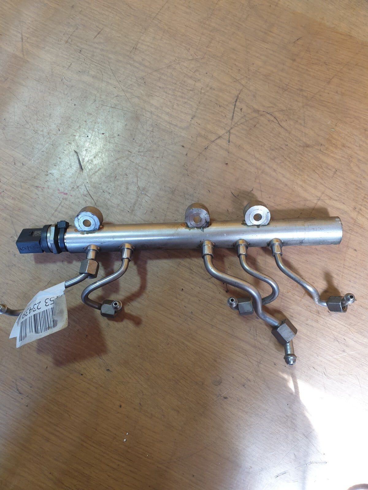 ✅2014 BMW 5 SERIES F11 4.4P RIGHT & LEFT FUEL RAIL PAIR 8649320 8649321 WARRANTY