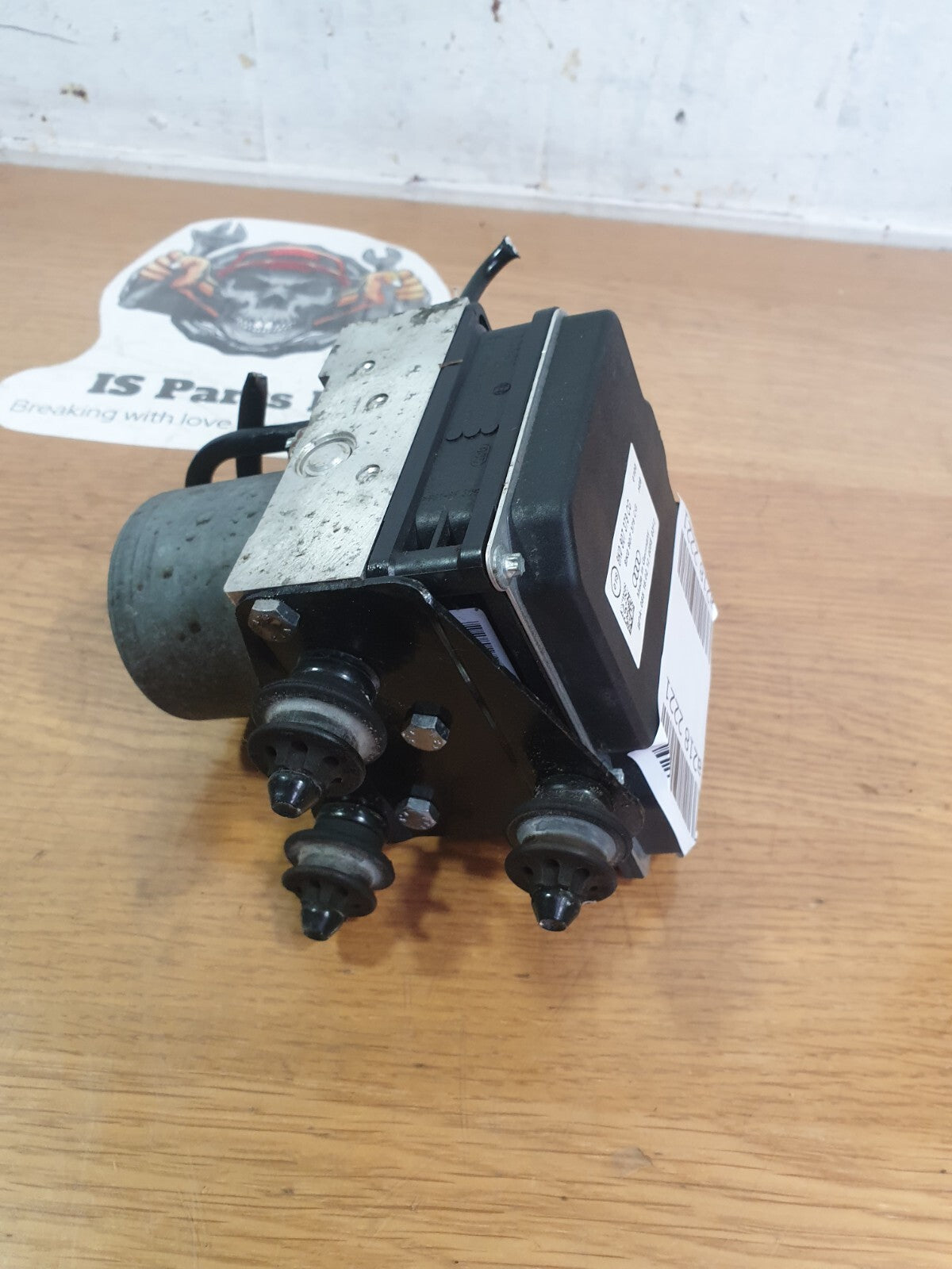 AUDI A5 CABRIO S LINE 2.0 DIESEL 2012 ABS PUMP CONTROL MODULE 8K0907379CG A218