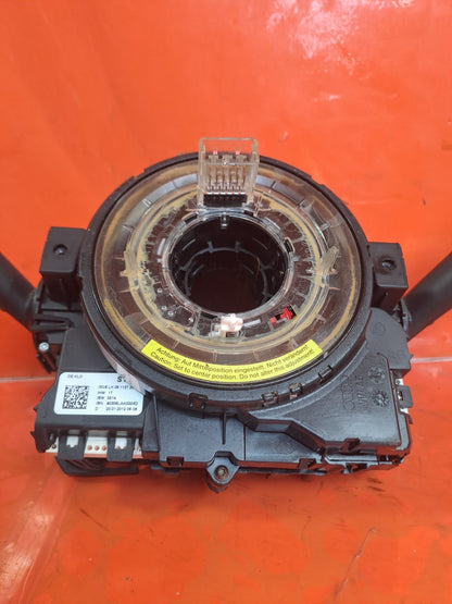 ✅Audi Q5 S Line 2012 2.0 Diesel INDICATOR WIPER STALK 8K0953568F 8K0953502BJ