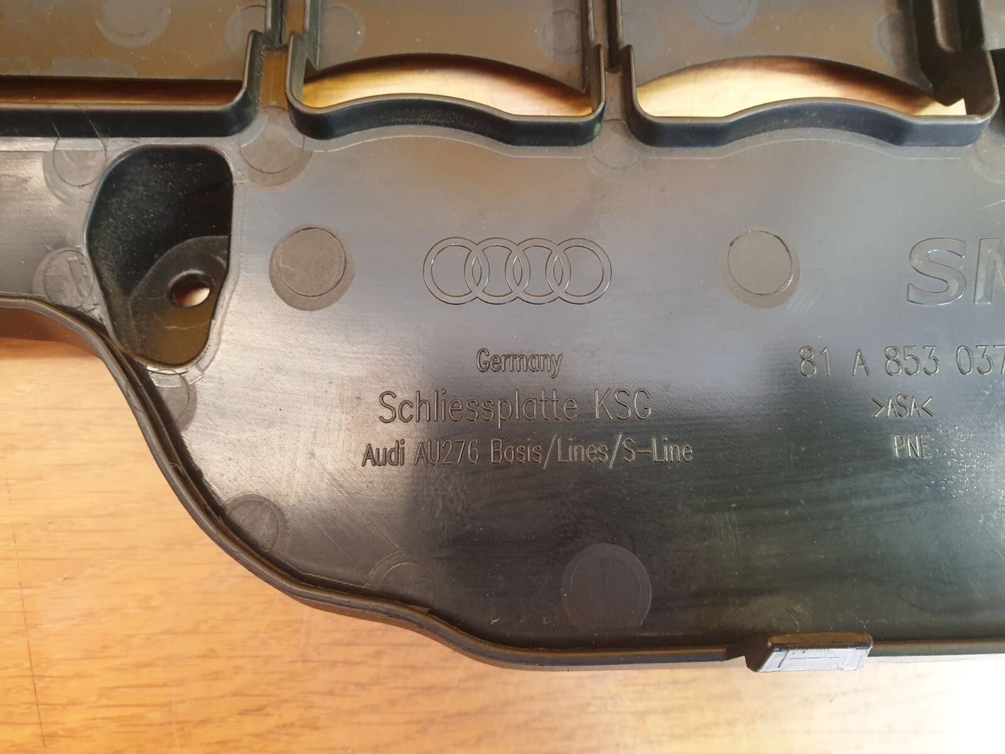 ✅AUDI Q2 S-LINE 1.4 PETROL 2017 FRONT BUMPER GRILLE SUPPORT 81A853037 Warranty
