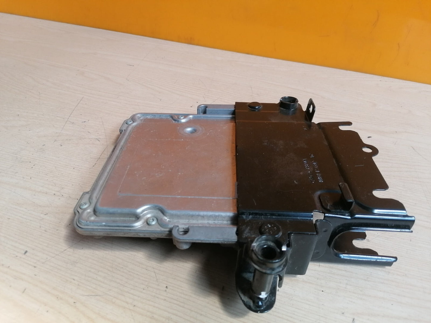 2020 FORD FIESTA MK8 1.5 TDCi ENGINE ECU HA6A-12B684-MA X00