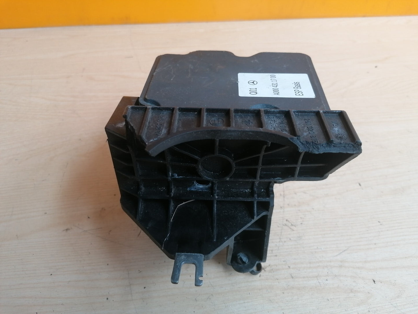 MERCEDES GLA CLASS 2013-2020 ABS PUMP A0004311700 X00