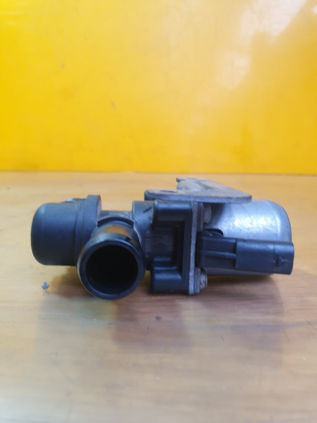 ✅2015 AUDI A3 E-TRON 1.4P AUXILIARY WATER PUMP 5Q0906457C + WARRANTY A204