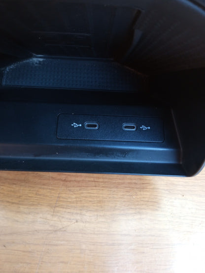 ✅SEAT ARONA FR 1.0 PETROL 2023 WIRELESS PHONE CHARGER 01175050 Warranty A145