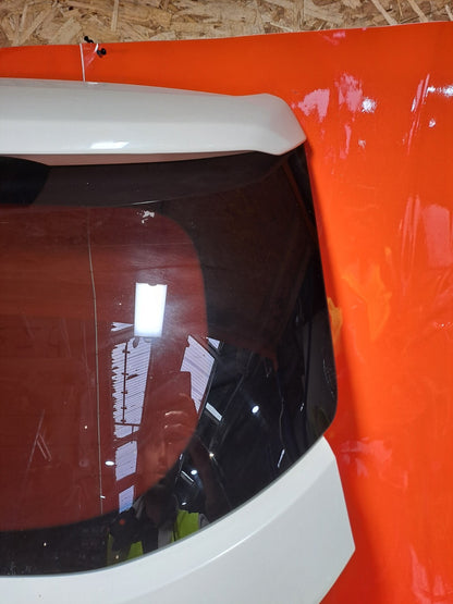 ✅SSANGYONG TIVOLI Elx 1.6 DIESEL 2016 TAILGATE BARE WHITE 82740-35064 Warranty