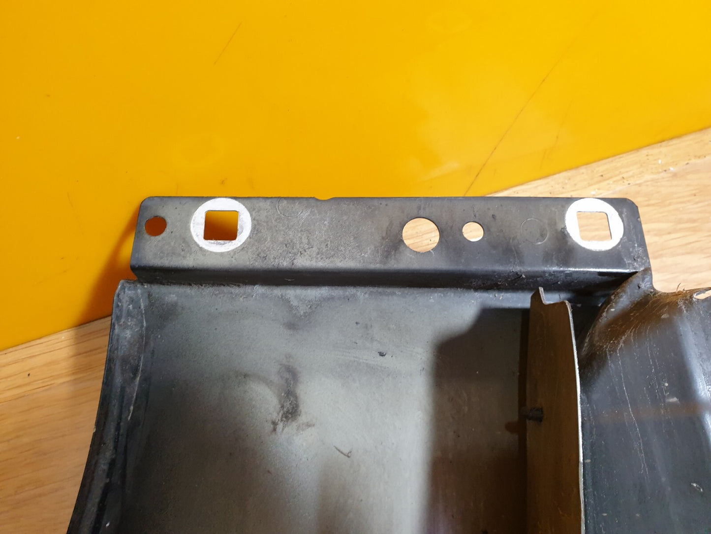 2013 MERCEDES C CLASS W204 AMG SPORT 2.1D FRONT LEFT WING PANEL BLACK A126