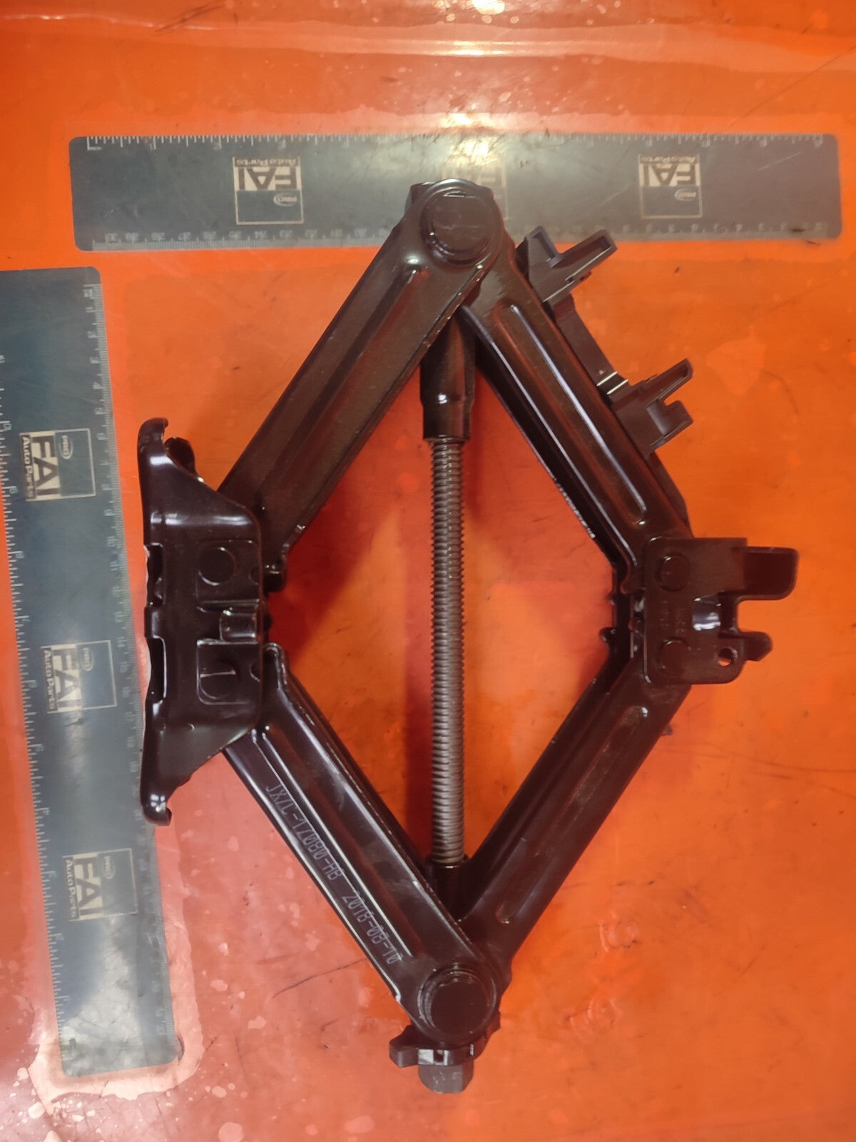 ✅2018 FORD FOCUS MK4 CAR LIFTING JACK TOOL JX7C-17A078-AA + WARRANTY A175