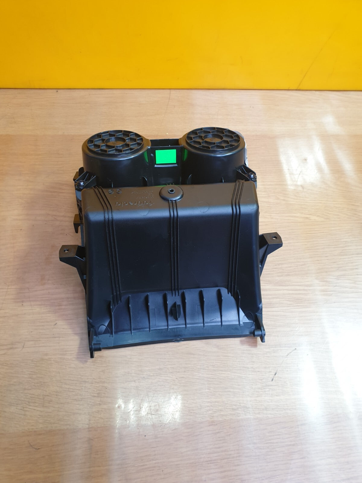✅2023 BMW 1 SERIES SPORT 1.5D CENTRE CONSOLE CUP HOLDER 5A37574 + WARRANTY A119