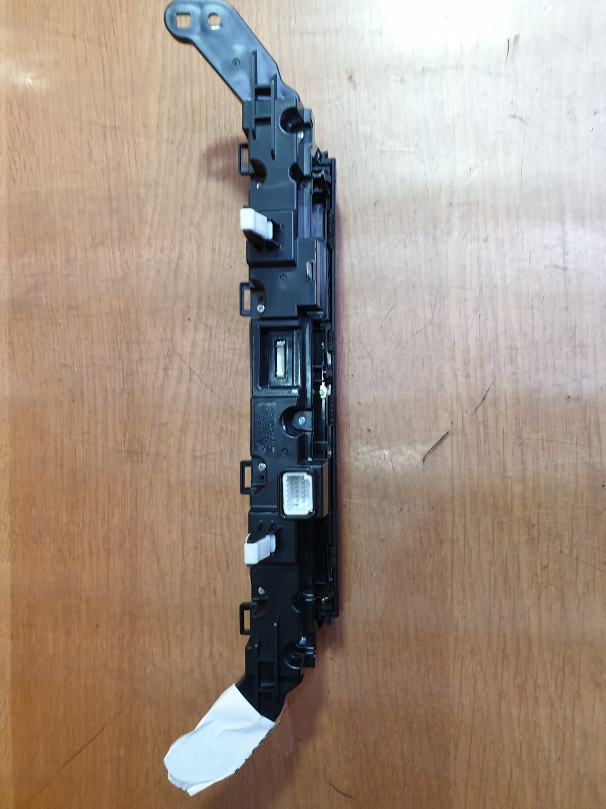✅2016 KIA NIRO 2 EV S-A 1.6P STEREO SYSTEM CONTROL SWITCH PANEL 96540-G5130WK