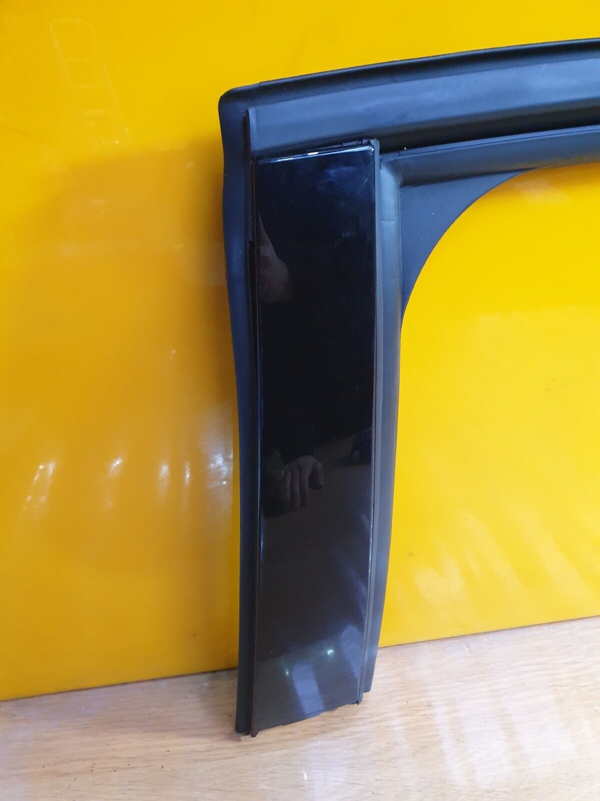 FORD FOCUS ACTIVE 1.5 DIESEL 2022 REAR DOOR LEFT QUARTER WINDOW GLASS JX7BA25825