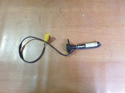 Mercedes A180 W176 2013 6 Speed Manual 1.5 Diesel BONNET ACTUATOR HINGE Warranty