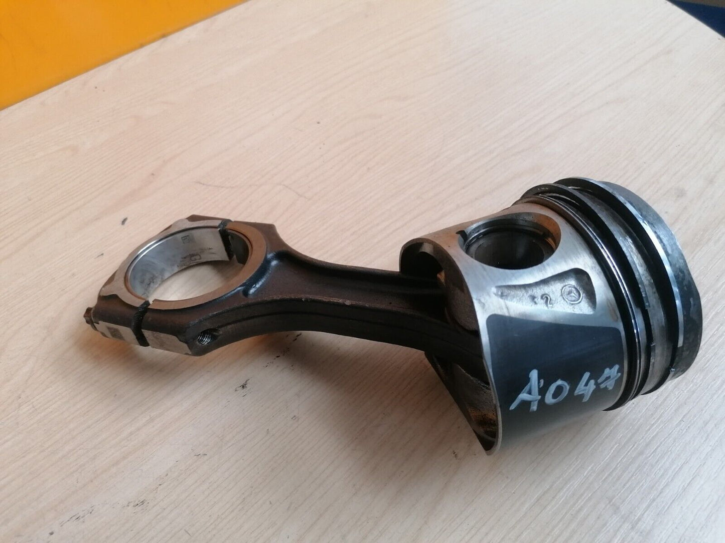 2015 MERCEDES A200 W176 AMG 2.1 DIESEL COMPLETE PISTON WITH CON ROD 65100 A047