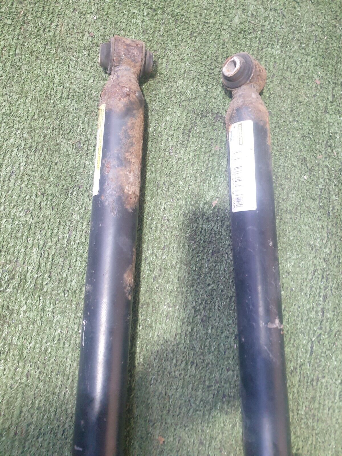 ✅2014 MERCEDES C CLASS W205 2.1D REAR SHOCK ABSORBERS PAIR A2053260098 +WARRANTY