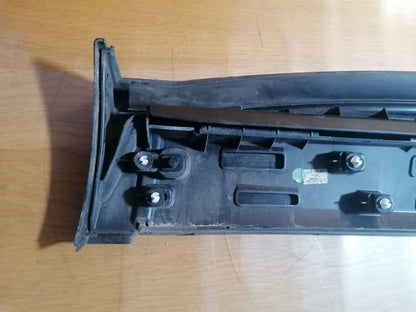 ✅JAGUAR E-PACE 2.0 PETROL 2018 REAR RIGHT DOOR LOWER TRIM MOULDING J9C274A48A