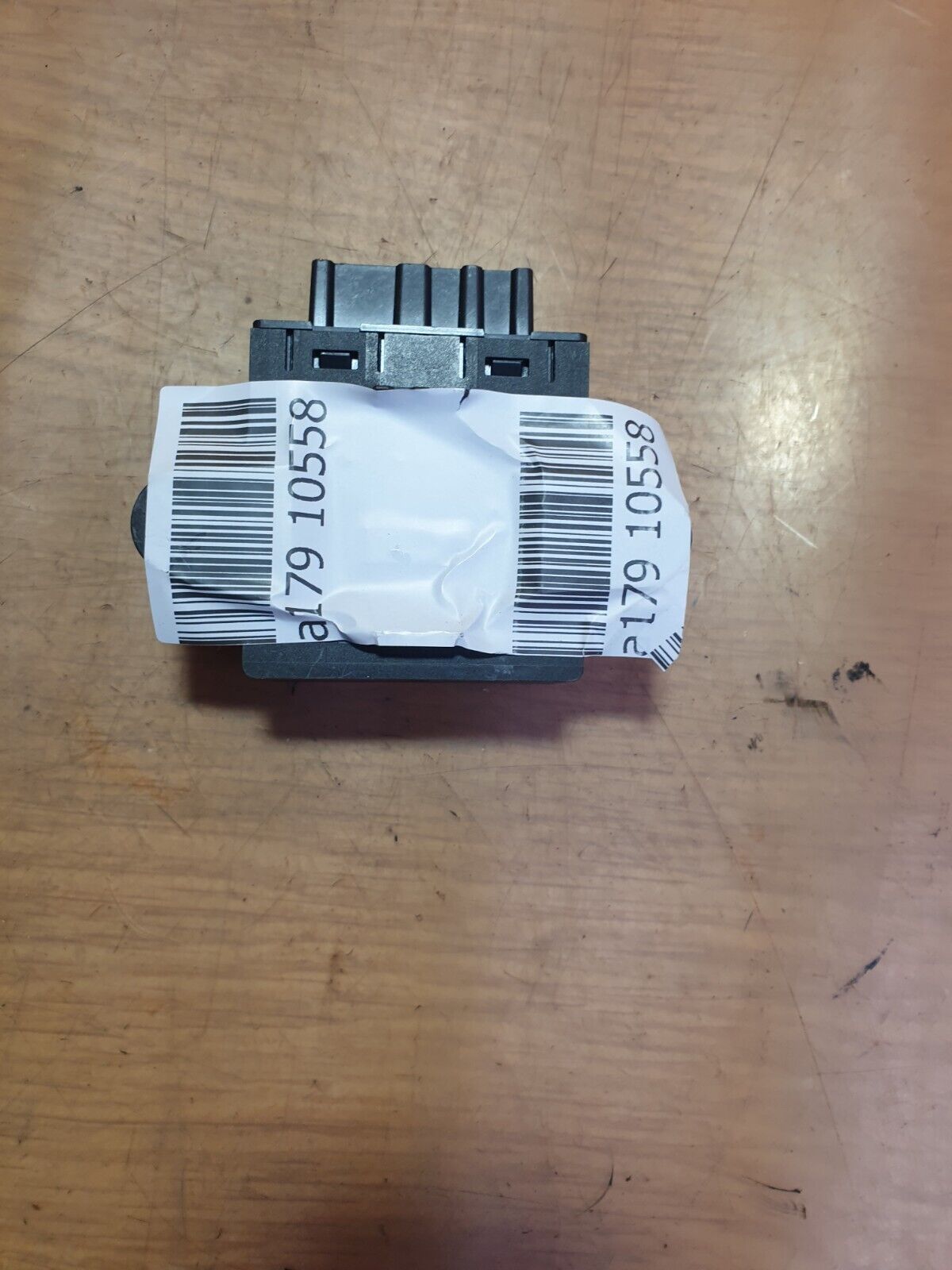 FORD PUMA St-LINE 1.0 PETROL 2023 REAR LEFT OR RIGHT DOOR CONTROL MODULE A179