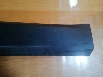 ✅JAGUAR E-PACE 2.0 PETROL 2018 FRONT RIGHT DOOR LOWER TRIM MOULDING J9C321064A