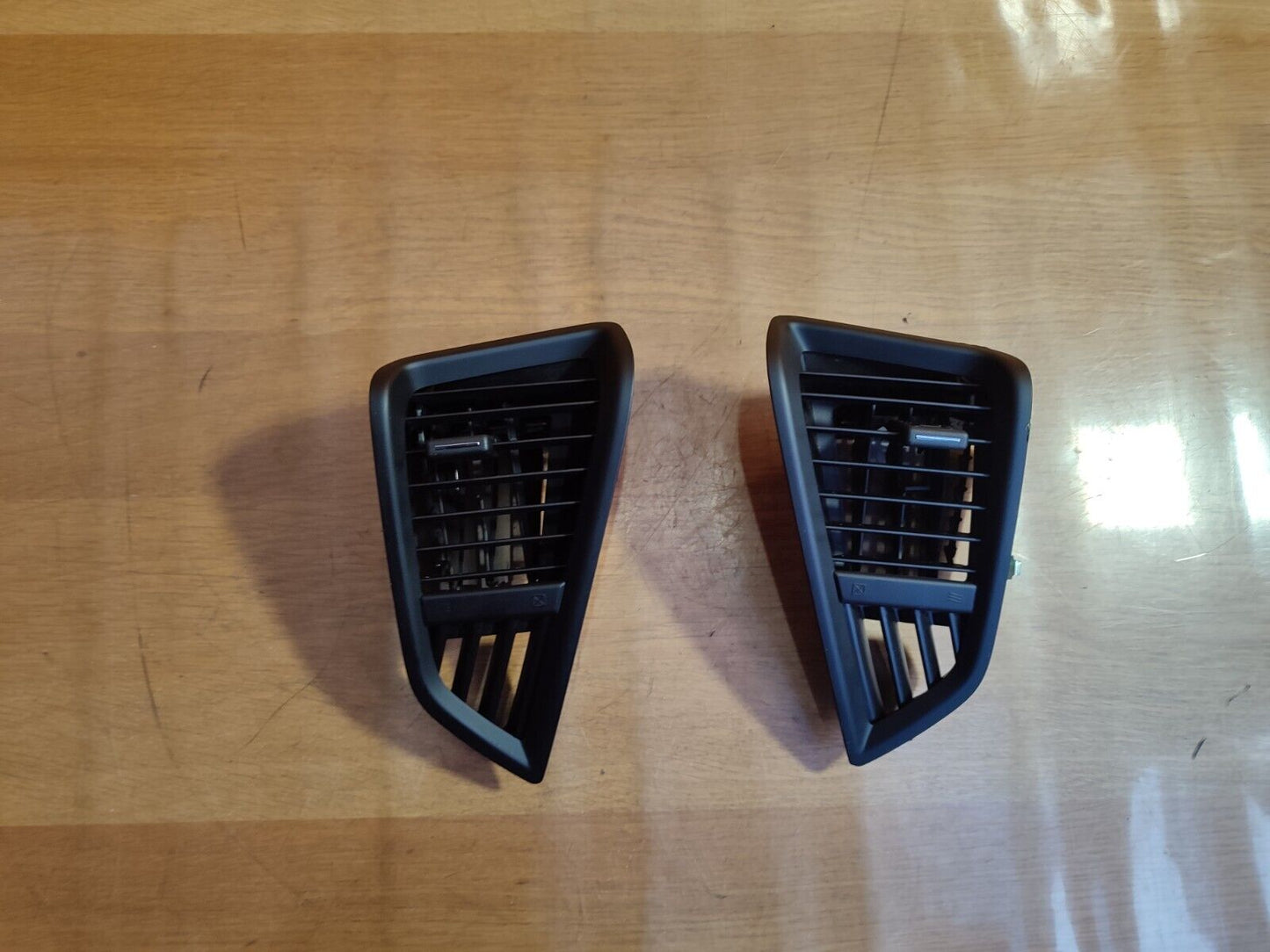 2019 FORD ECOSPORT MK2 1.0P DASHBOARD AIR VENT LEFT & RIGHT SIDE PAIR A133