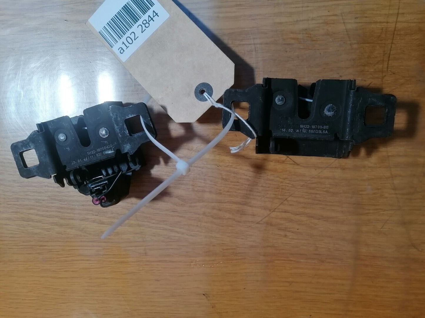 ✅JAGUAR E-PACE 2.0 PETROL 2018 PAIR OF BONNET LOCK CATCH 5H2216700BE Warranty