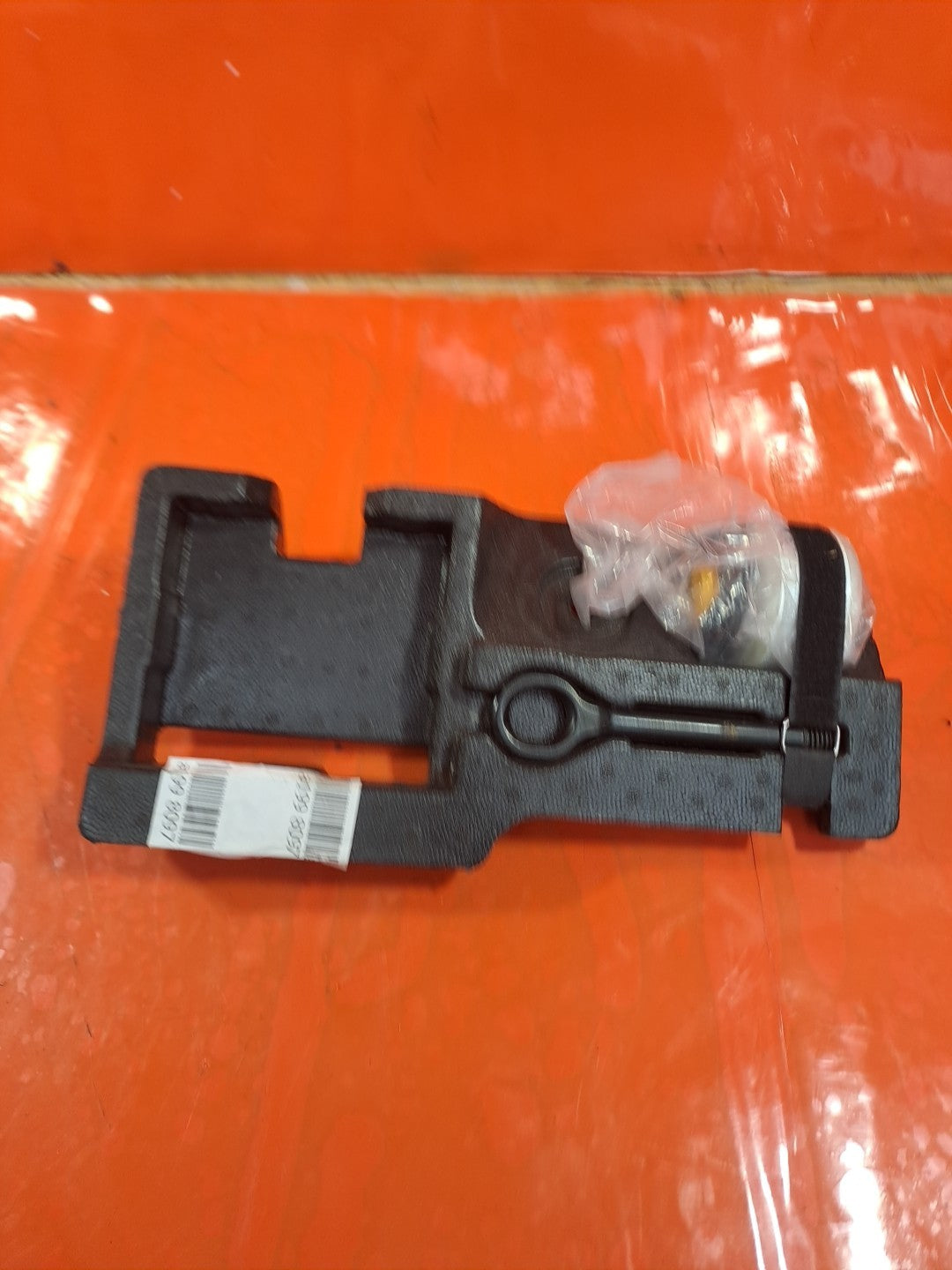 ✅HYUNDAI I20 N LINE 1.0 PETROL 2023 TOOL KIT COMPRESSOR SEALANT TRAY 09149-Q0700 - Image 3