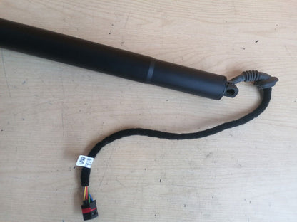 ✅2021 AUDI Q3 F3 1.5TFSI TAILGATE STRUT SHOCK 83A827851D + WARRANTY A072