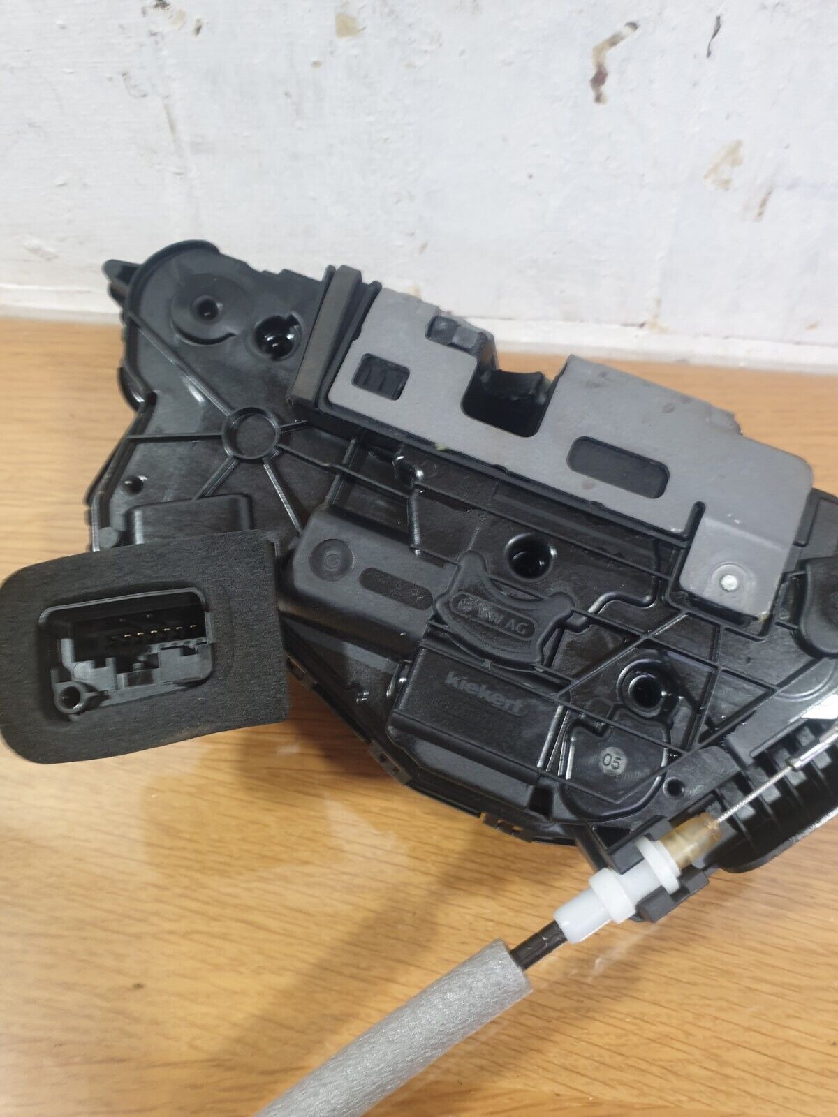 AUDI Q4 E-TRON 2023 FRONT RIGHT DOOR LOCK MECHANISM C6D5TC837016D 5N0837017D