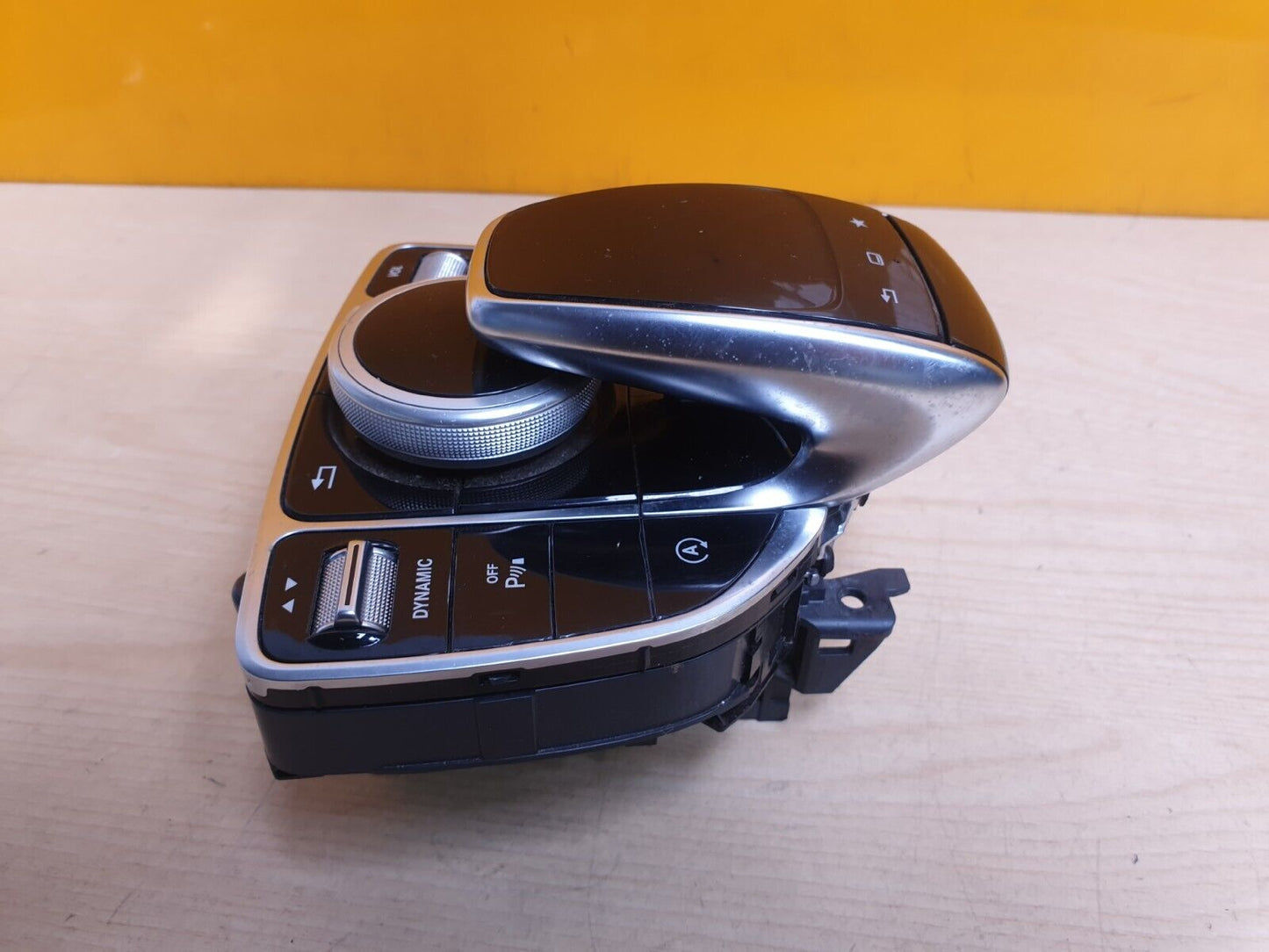 2015 MERCEDES C200 W205 2.0 PETROL NAV TOUCH PAD CONTROLLER A2059005915 A048