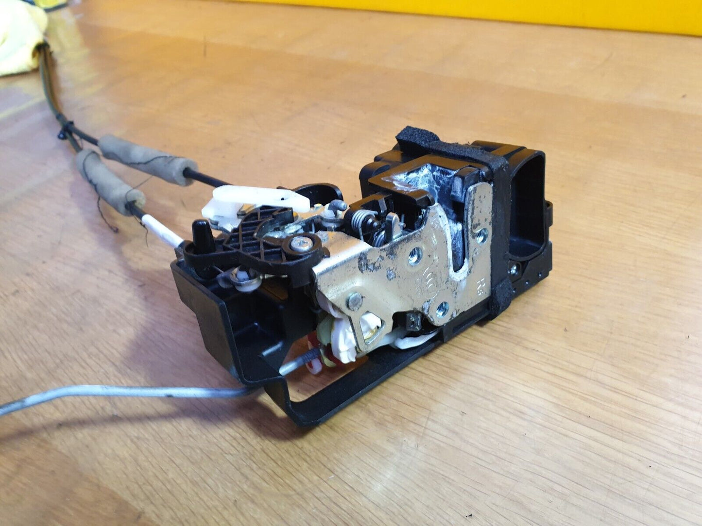SSANGYONG KORANDO 2.2 DIESEL 2016 FRONT RIGHT DOOR LOCK MECHANISM Warranty A138
