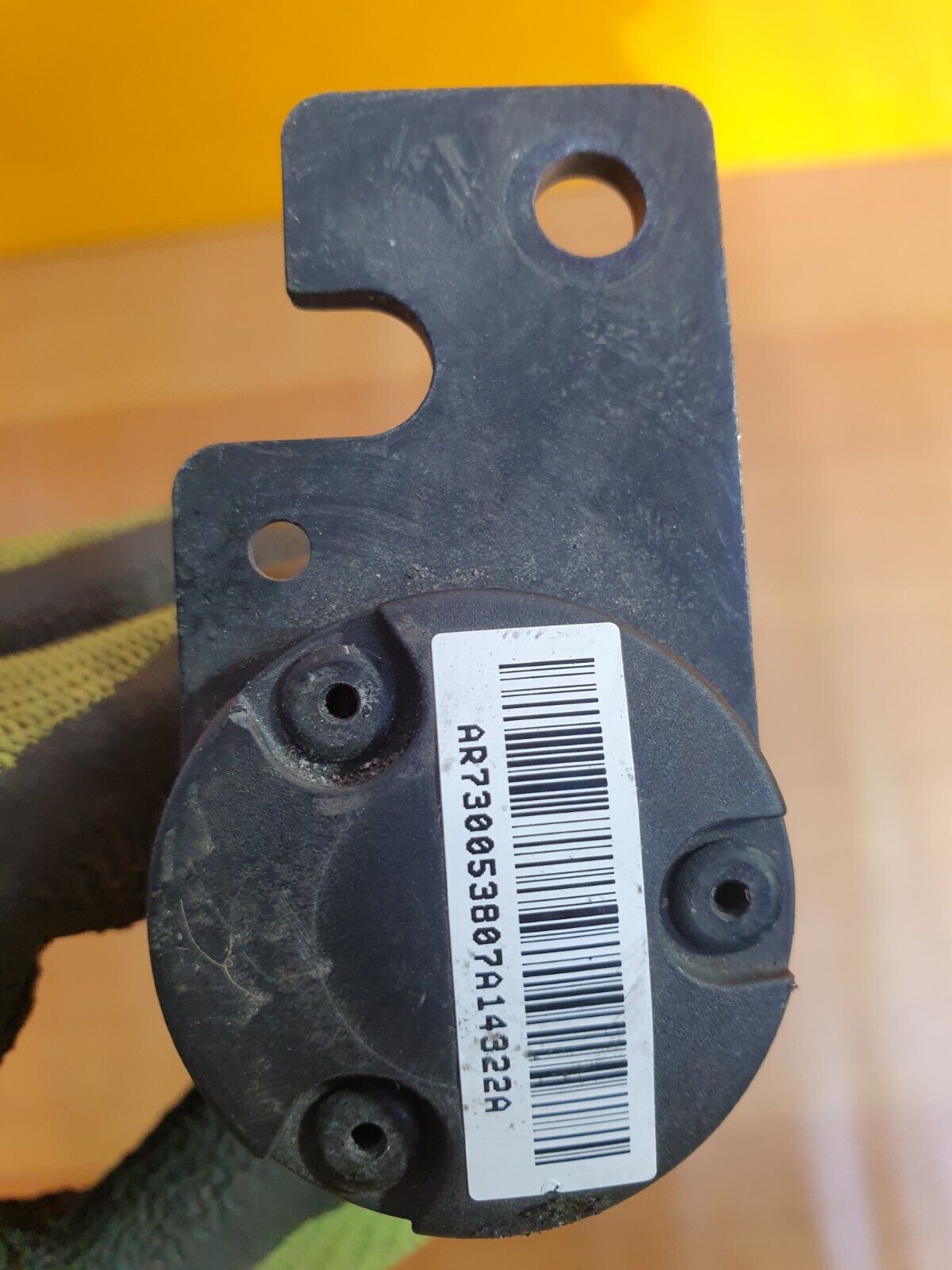 BMW 116D SPORT AUTO 1.5 DIESEL 2023 BONNET HINGE ACTUATOR RIGHT 7300538 Warranty
